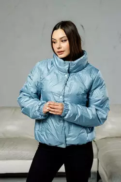 Весняна куртка Весняна куртка